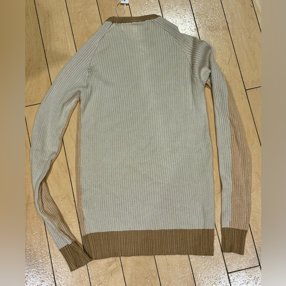 Chee-Cho ribbed tri-tone color block long sleeve - Picture 5 of 6